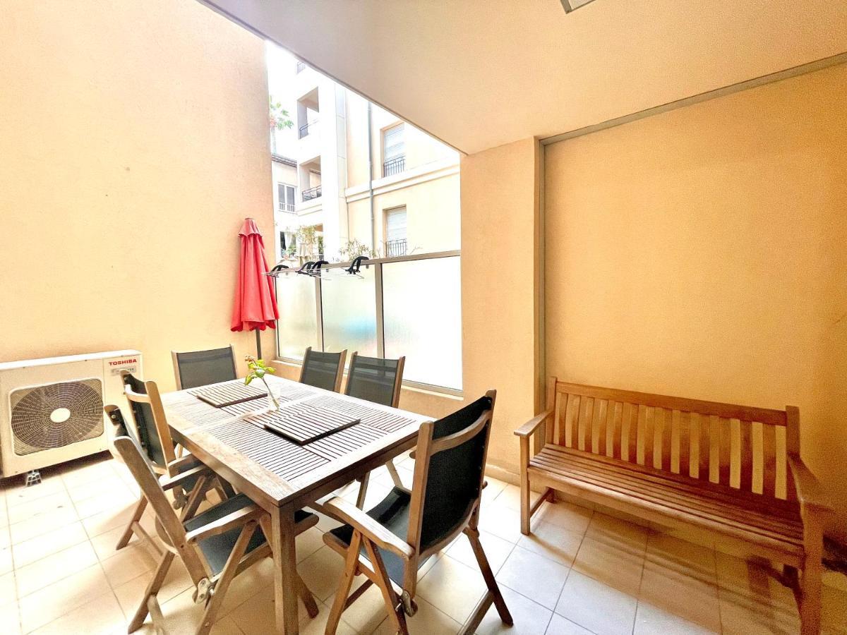 Jolie 3 pièces avec terrasse au vieux port, à 2 pas des plages et du palais. Cannes Exterior foto